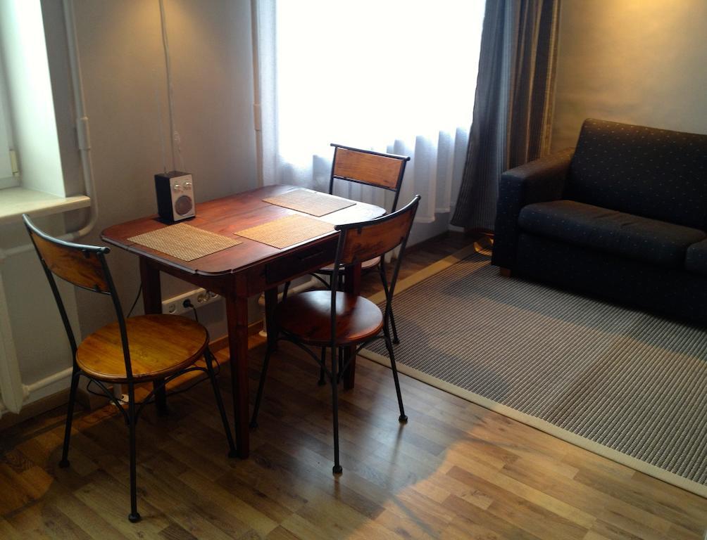 Prenzel Apartments Pärnu Kamer foto